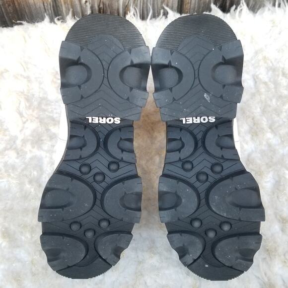 Platform Chelsea Lug Sole Boots Sorel Brex Size 6 White Leather Waterproof EUC - Picture 11 of 14